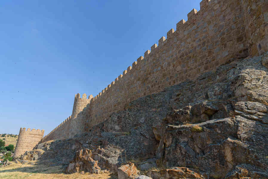 Ávila 073 - muralla.jpg